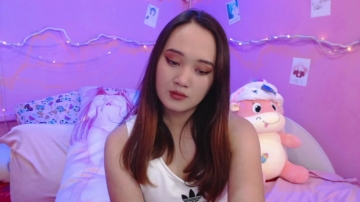 PinkiMoon 07-10-2021 Cam 